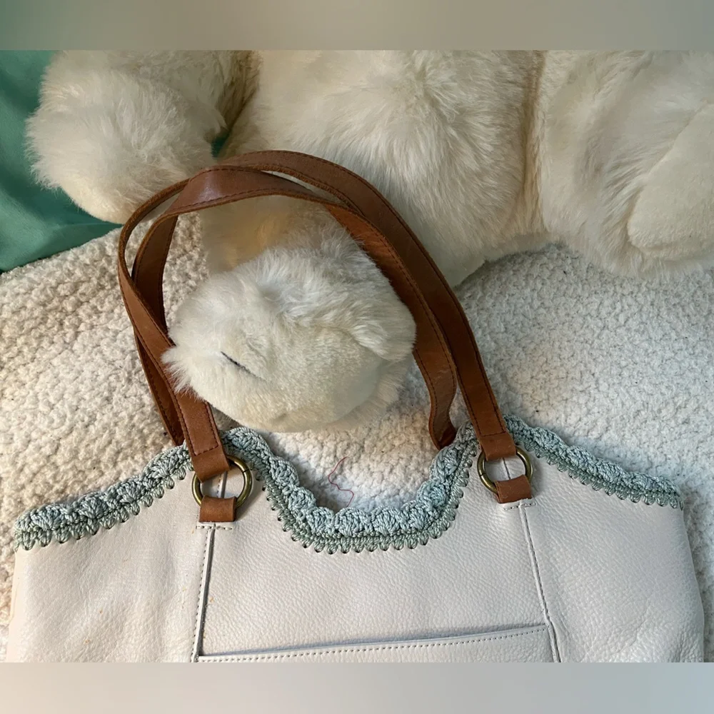 The Sak Vintage Cream and Tan Tote with Brown Handles and Tassels - Picture 4 of 16